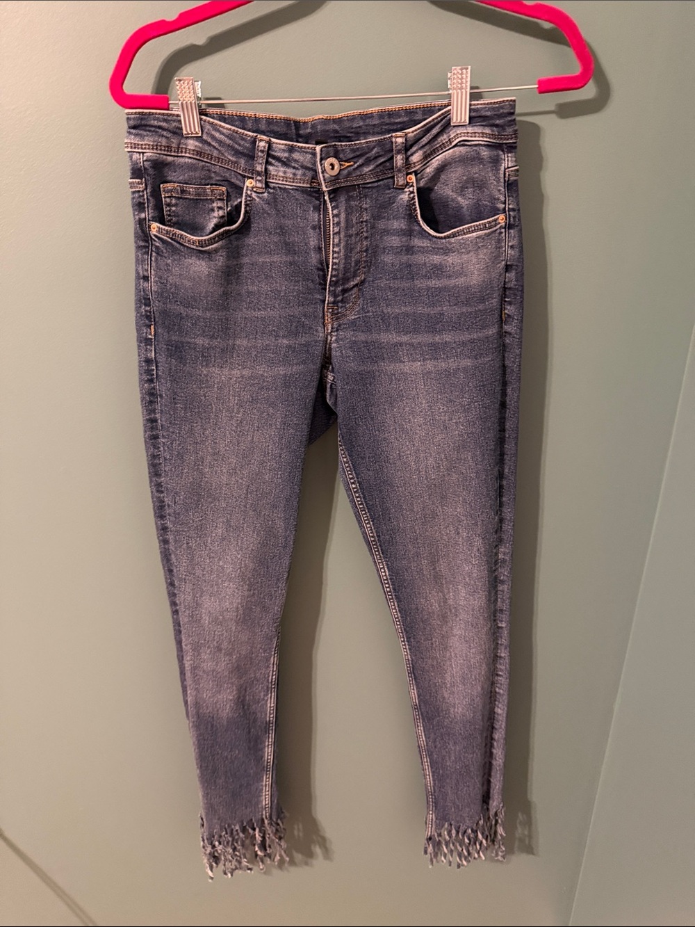 Divided Blue Cropped Skinny Jeans with Frayed Ankles